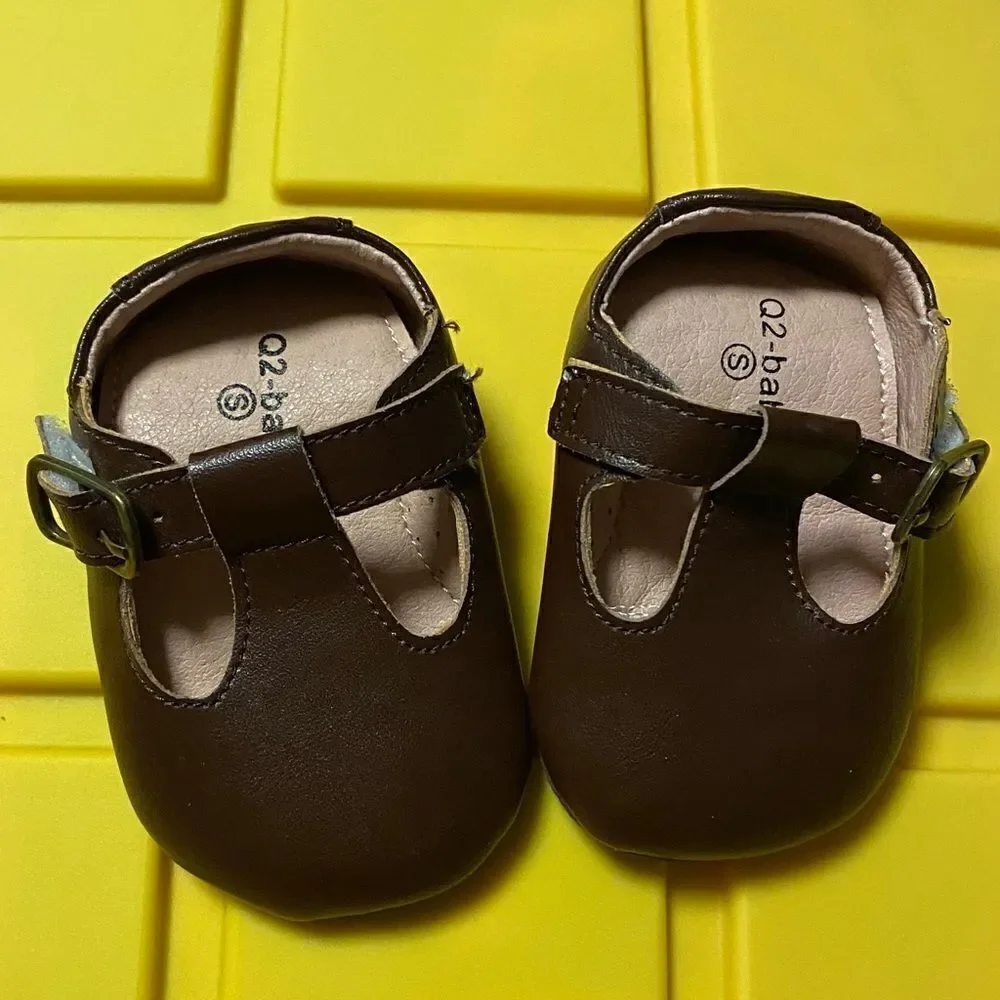 Q2-baby Size S Brown Infant Mary Jane Shoes